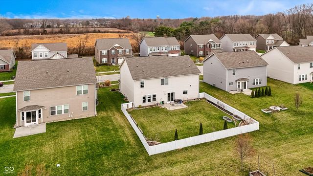 1331 Horse Shoe, Greenwood, IN 46143