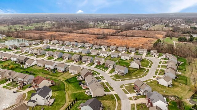 1331 Horse Shoe, Greenwood, IN 46143