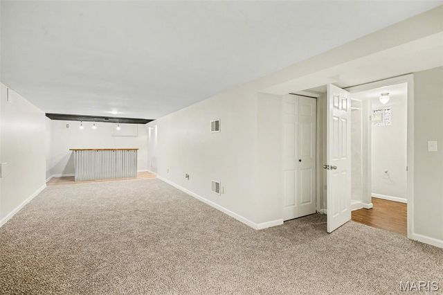 310 Saint Nicholas Lane, Florissant, MO 63031