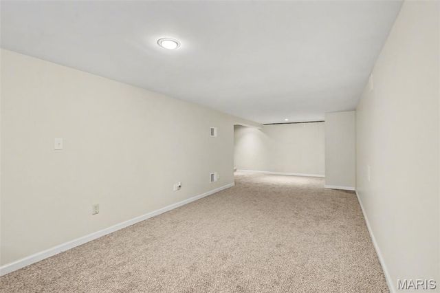 310 Saint Nicholas Lane, Florissant, MO 63031