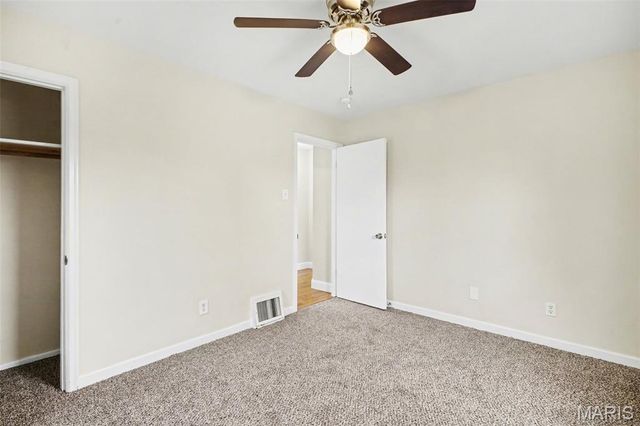 310 Saint Nicholas Lane, Florissant, MO 63031