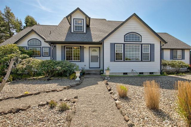 600 Ocean Shores Boulevard SW, Ocean Shores, WA 98569