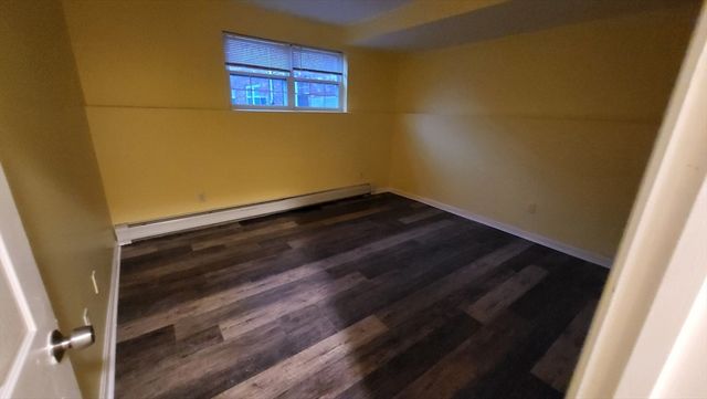 361 Hildreth Street 14, Lowell, MA 01850