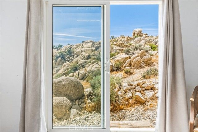 56833 Oakwood, Yucca Valley, CA 92284