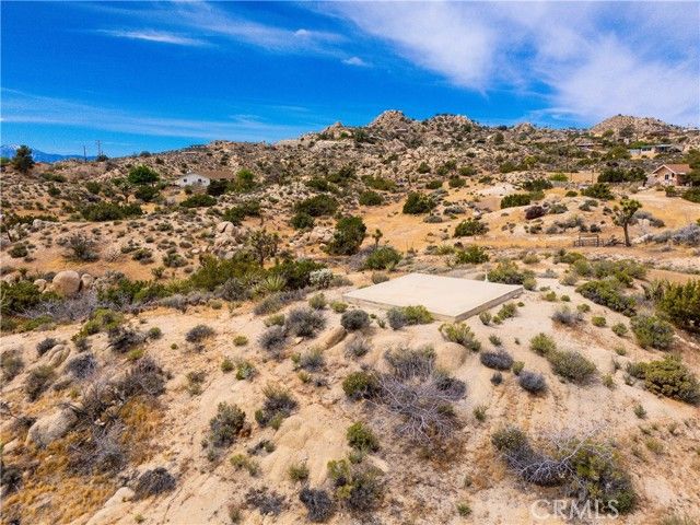 56833 Oakwood, Yucca Valley, CA 92284