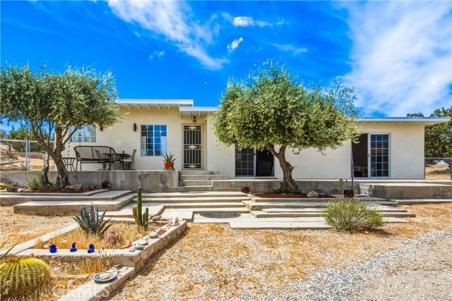 56833 Oakwood, Yucca Valley, CA 92284