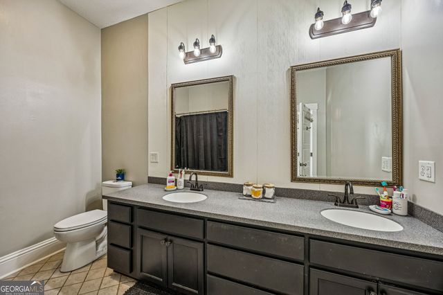 205 W 3rd Street, Woodbine, GA 31569