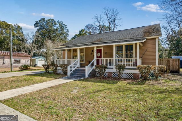 205 W 3rd Street, Woodbine, GA 31569