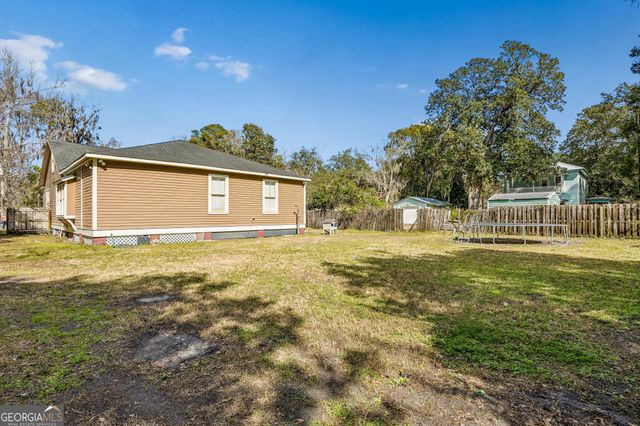 205 W 3rd Street, Woodbine, GA 31569