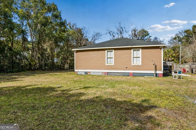 205 W 3rd Street, Woodbine, GA 31569