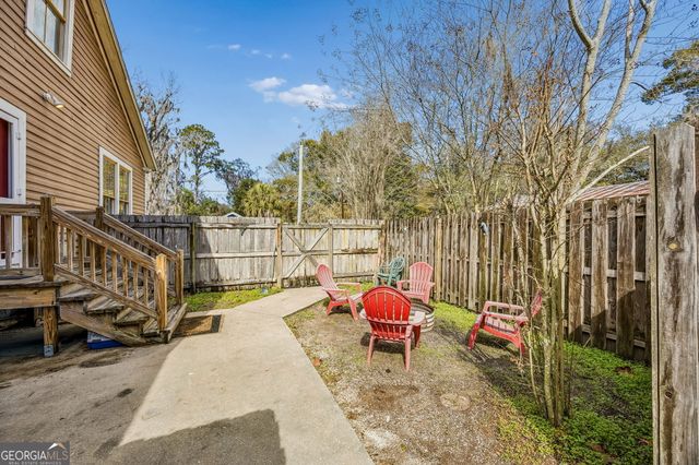 205 W 3rd Street, Woodbine, GA 31569