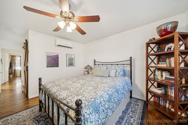 1107 E 45th Place 15, Tulsa, OK 74105