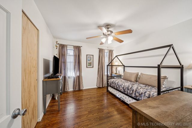 1107 E 45th Place 15, Tulsa, OK 74105