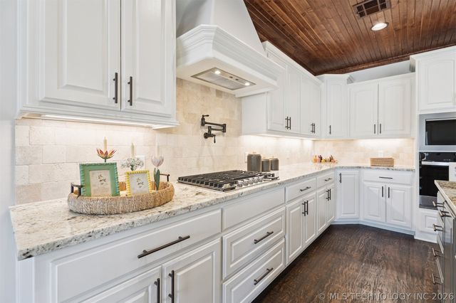 17552 S 52nd East Avenue, Bixby, OK 74008