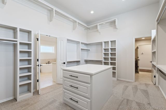 17552 S 52nd East Avenue, Bixby, OK 74008