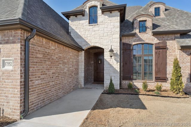 17552 S 52nd East Avenue, Bixby, OK 74008