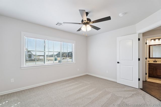 17552 S 52nd East Avenue, Bixby, OK 74008