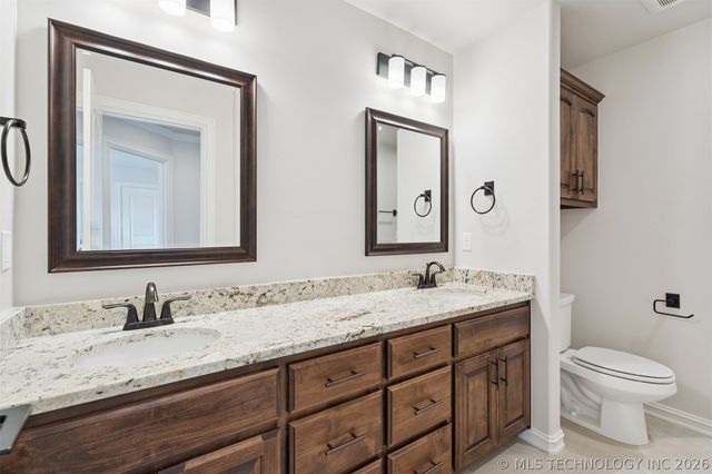 17552 S 52nd East Avenue, Bixby, OK 74008