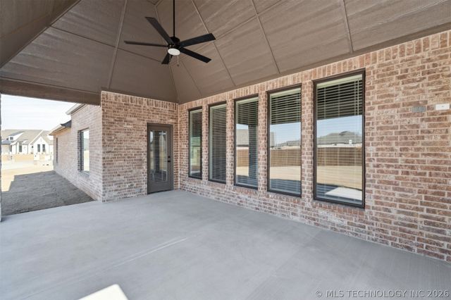 17552 S 52nd East Avenue, Bixby, OK 74008