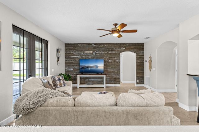 1390 Talon Way, Melbourne, FL 32934