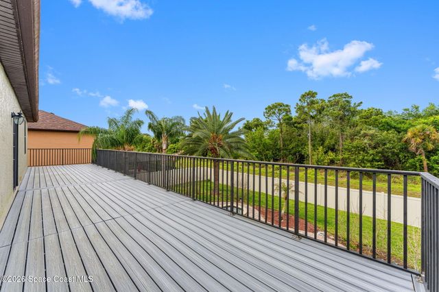 1390 Talon Way, Melbourne, FL 32934