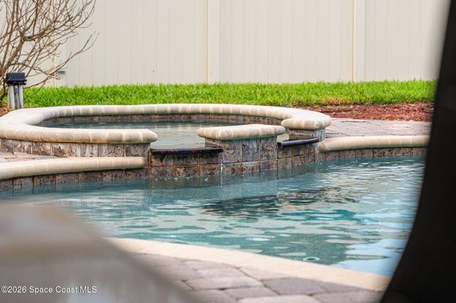 1390 Talon Way, Melbourne, FL 32934