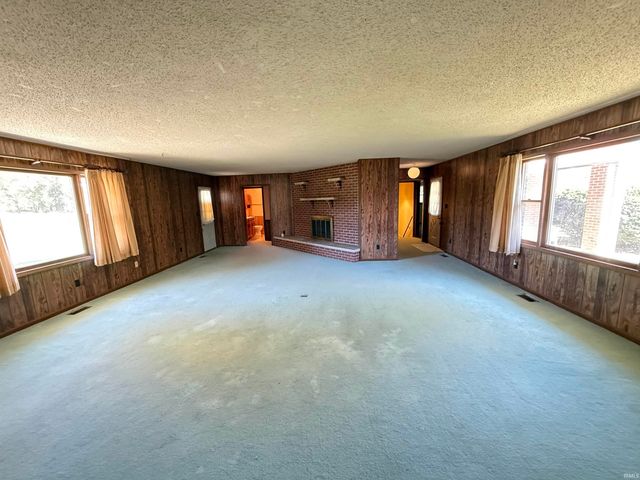 6105 N state road 59, Linton, IN 47441