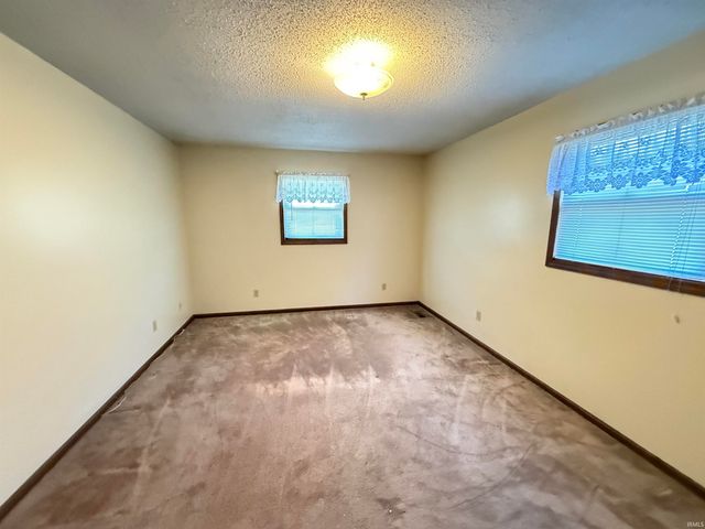 6105 N state road 59, Linton, IN 47441