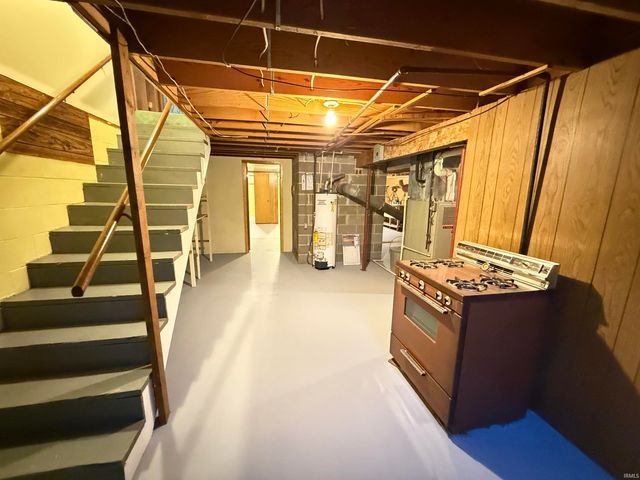 6105 N state road 59, Linton, IN 47441