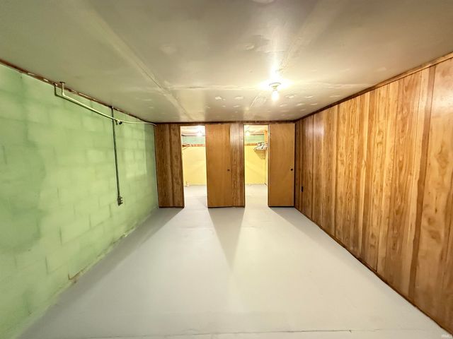 6105 N state road 59, Linton, IN 47441