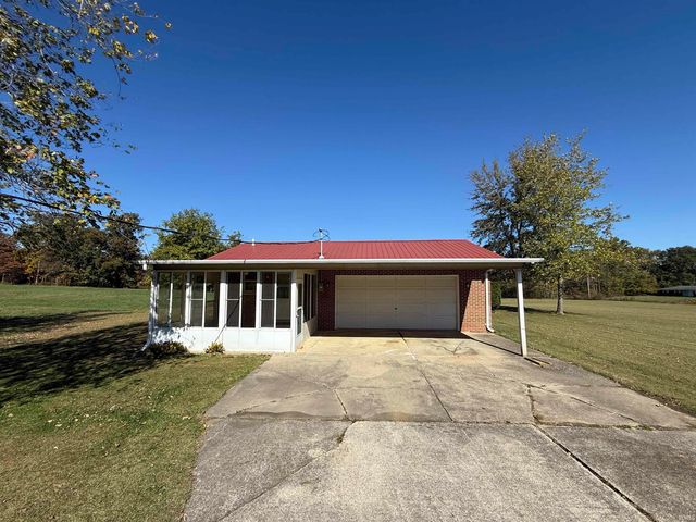 6105 N state road 59, Linton, IN 47441
