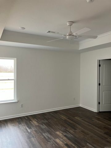 204 S Apple Street, Beebe, AR 72012