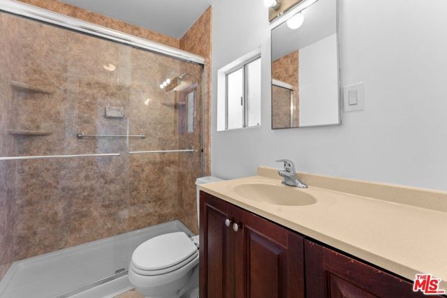 2921 11th Street, Santa Monica, CA 90405