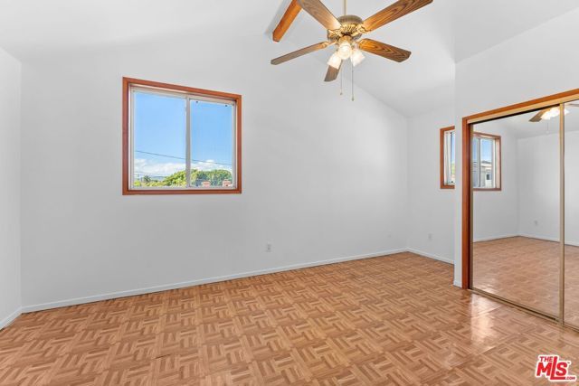 2921 11th Street, Santa Monica, CA 90405