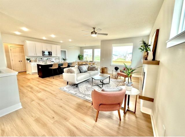 5610 Leyden Avenue, Des Moines, IA 50317