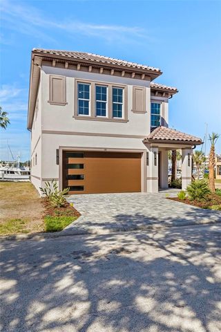 142 HARBOR VILLAGE POINT S, Palm Coast, FL 32137