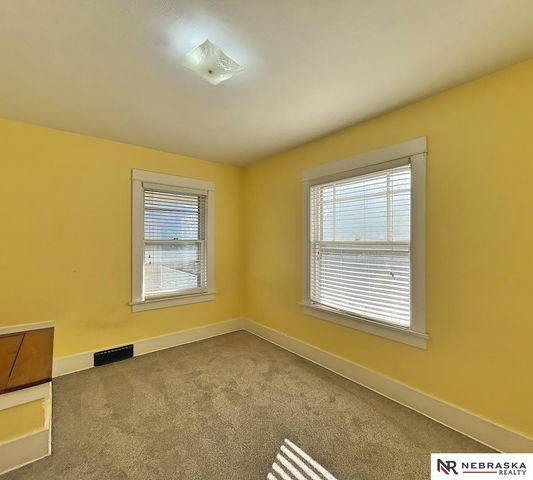 2614 A Street, Lincoln, NE 68502