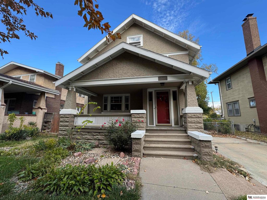 2614 A Street, Lincoln, NE 68502