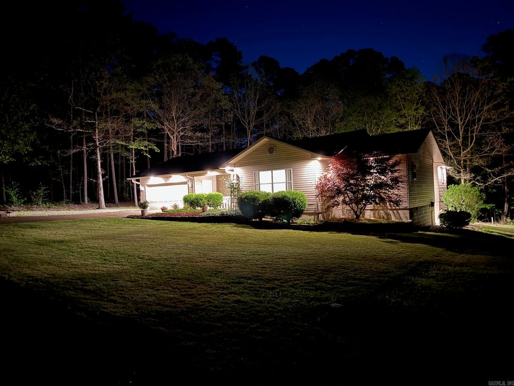 8 CARINENA LANE, Hot Springs Village, AR 71909