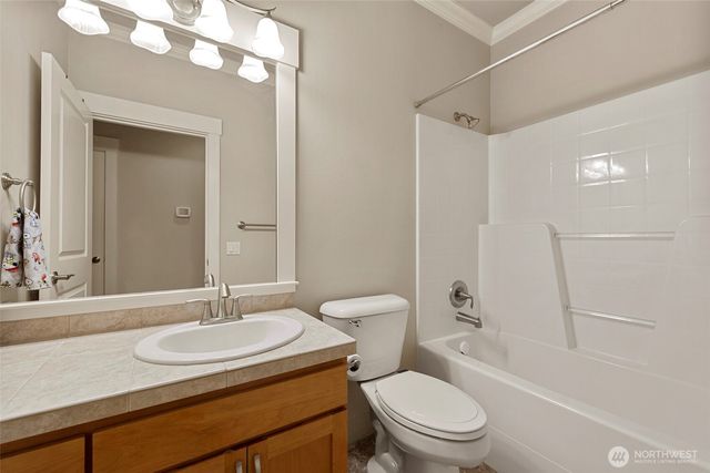 937 Secord Court, Camano Island, WA 98282