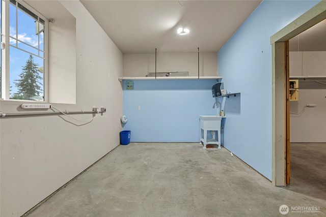 937 Secord Court, Camano Island, WA 98282