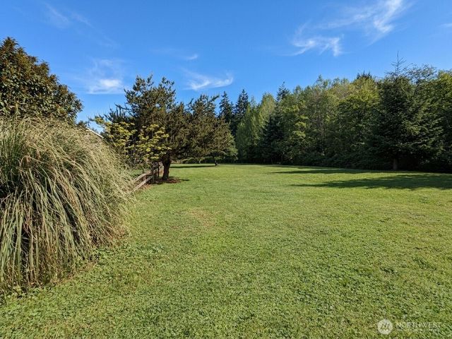 937 Secord Court, Camano Island, WA 98282