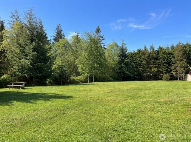 937 Secord Court, Camano Island, WA 98282
