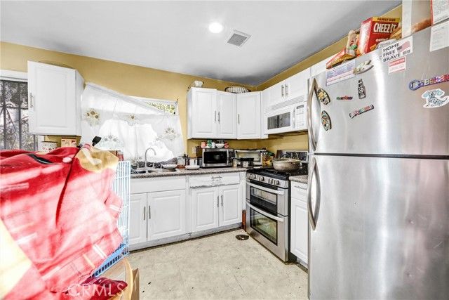 1380 Glen Avenue, Pasadena, CA 91103