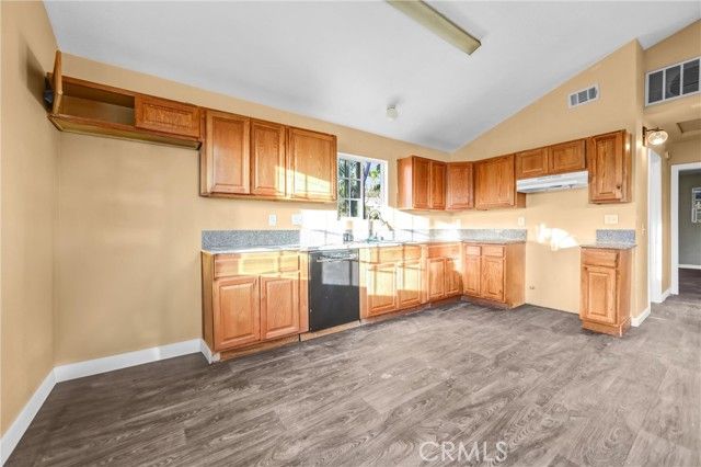 1380 Glen Avenue, Pasadena, CA 91103