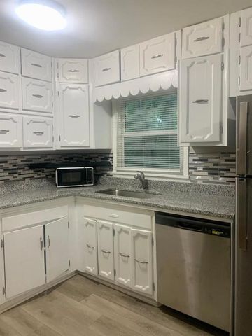 3535 Fairlane NW Drive, Atlanta, GA 30331