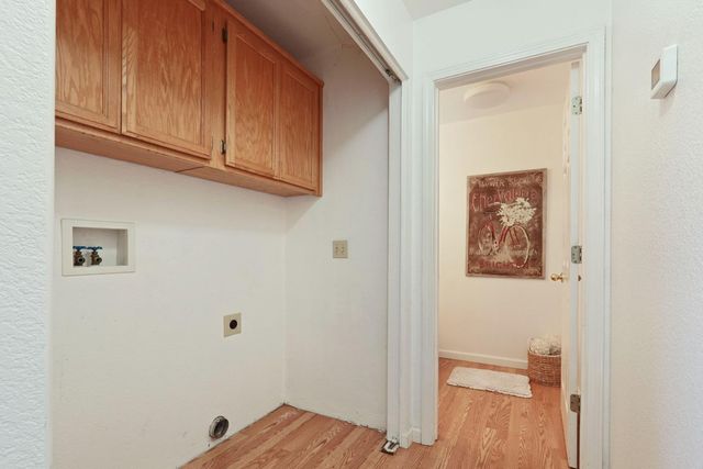 821 Ashboro Ln, Galt, CA 95632