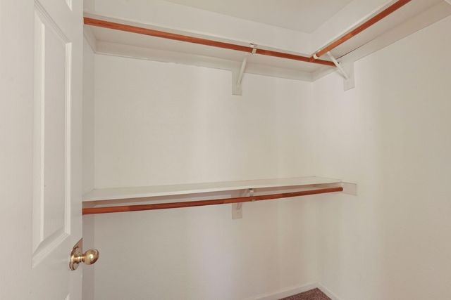 821 Ashboro Ln, Galt, CA 95632