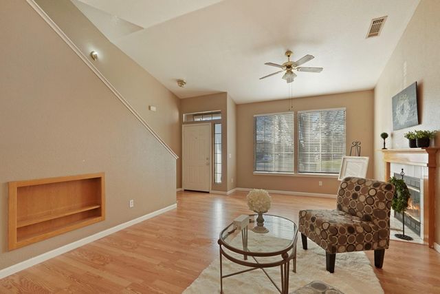 821 Ashboro Ln, Galt, CA 95632