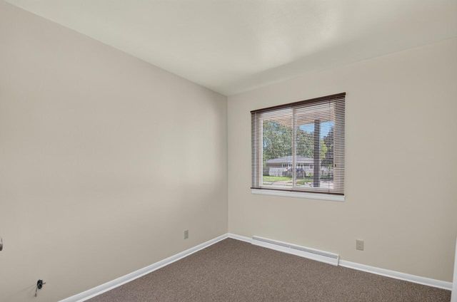 8536 18th AVENUE, Kenosha, WI 53143